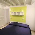 Veneziacentopercento & *