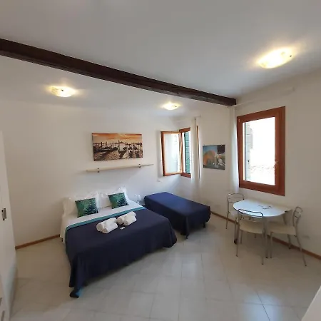 Apartment Veneziacentopercento & Venedig