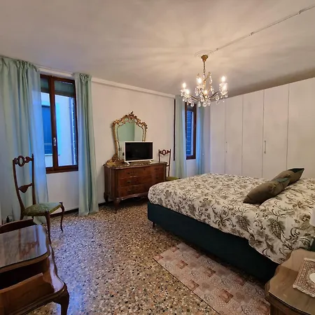 Apartment Veneziacentopercento & *